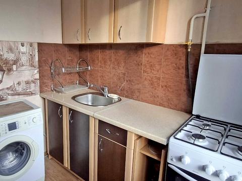 квартира за адресою Зодчих вул., 30