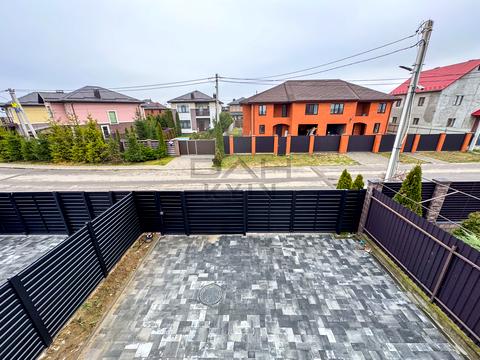 будинок за адресою Райдужна вул., 36