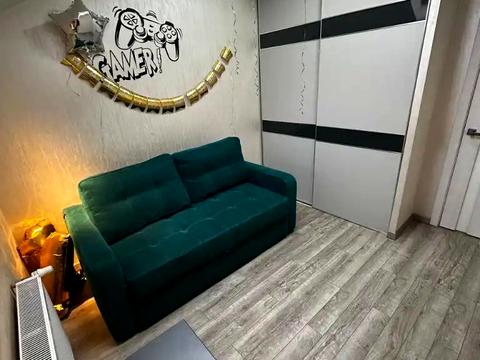 будинок за адресою Олега Ольжича вул. (Докучаєва), 10