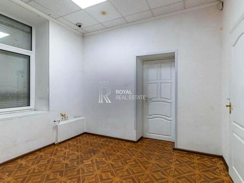 комерційна за адресою Київ, Василя Верховинця вул., 10