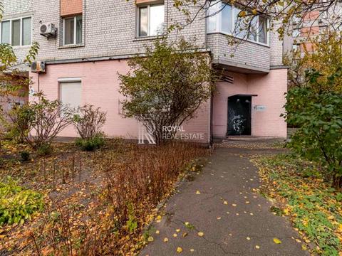 комерційна за адресою Київ, Василя Верховинця вул., 10