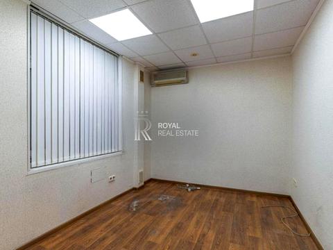 комерційна за адресою Київ, Василя Верховинця вул., 10