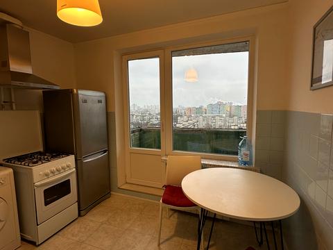 квартира за адресою Павла Тичини просп., 13