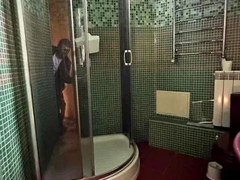 будинок за адресою Надії Алексєєнко вул. (Чичеріна), 75