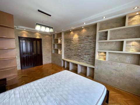 квартира за адресою Владислава Бувалкіна вул. (Бочарова Генерала), 55