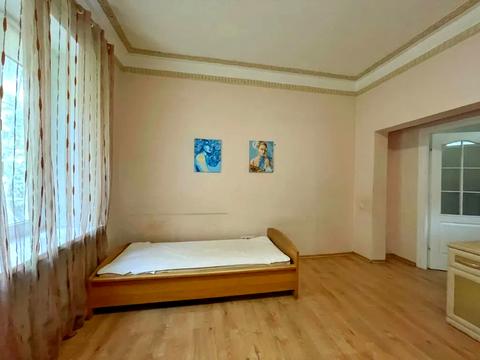 будинок за адресою Науки просп. (Гагаріна)