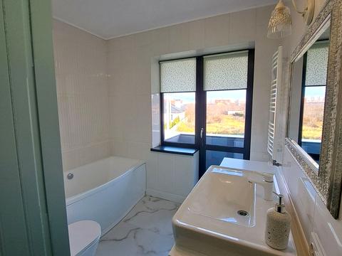 будинок за адресою Сонячна вул., 19