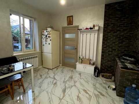 будинок за адресою Дорожня