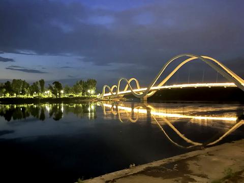 квартира за адресою Володимира Івасюка просп. (Героїв Сталінграду), 6