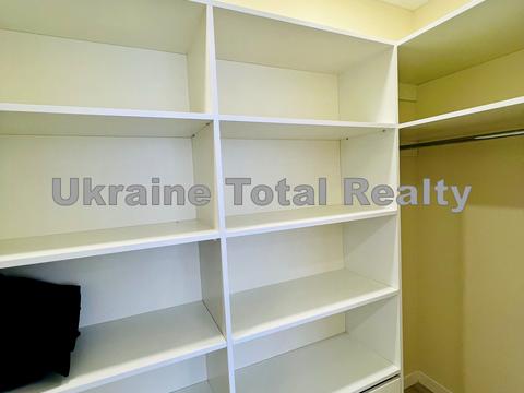 квартира за адресою Київ, Олега Мудрака вул. (Генерала Наумова), 1-Б