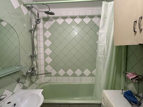 квартира за адресою Анни Ахматової вул., 6