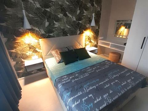 квартира за адресою Літературна вул., (Будинок)