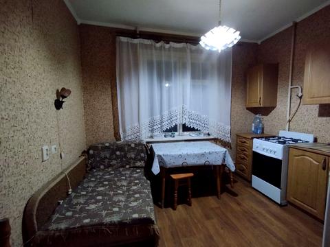 квартира за адресою Євгена Чикаленка вул., 72/1