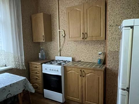 квартира за адресою Євгена Чикаленка вул., 72/1