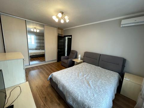 квартира за адресою Володимира Івасюка просп. (Героїв Сталінграду), 37