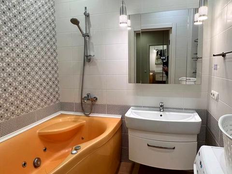 квартира за адресою Феодосійська вул., 3-В