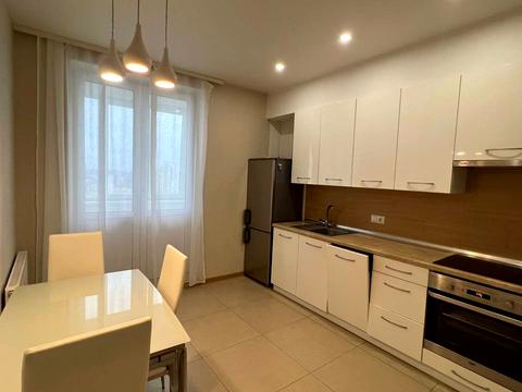 квартира за адресою Феодосійська вул., 3-В