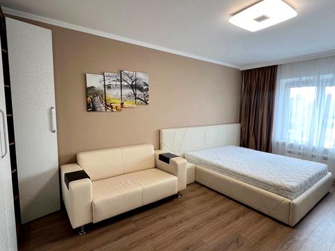 квартира по адресу Драгоманова ул., 12-А