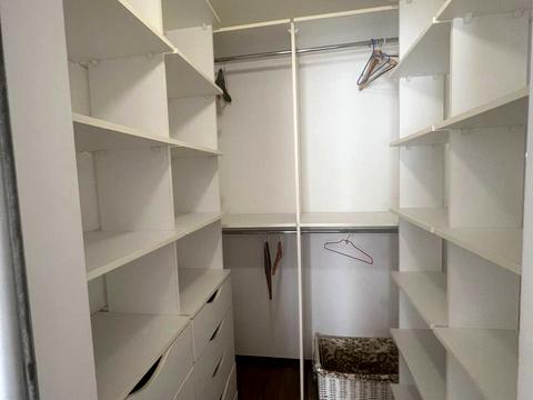 квартира по адресу Драгоманова ул., 12-А