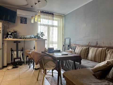 квартира за адресою Академіка Андрія Сахарова вул., 82