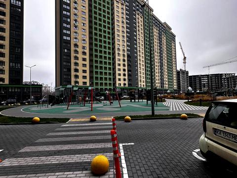 коммерческая по адресу Михаила Максимовича ул. (Трутенко Онуфрия), 32-А