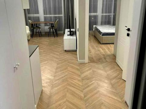 квартира за адресою Дніпровська набережна вул., 15-К