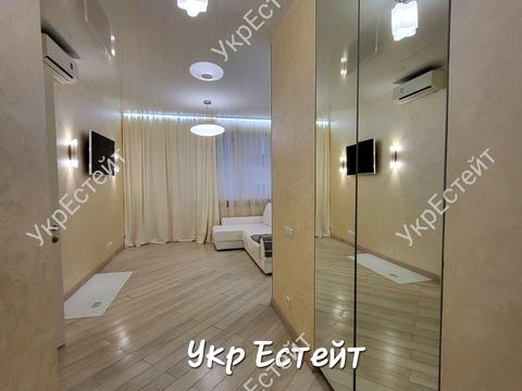 квартира по адресу Науки просп. (Ленина), 45/3 к2