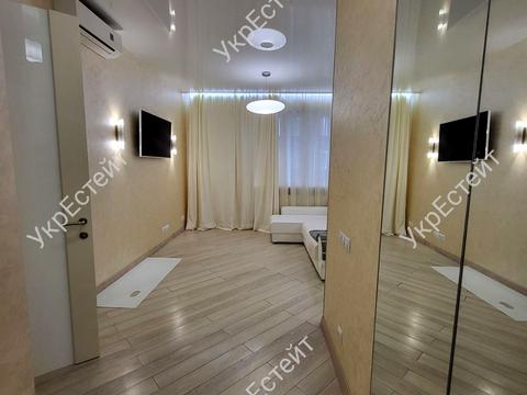 квартира по адресу Науки просп. (Ленина), 45/3 к2