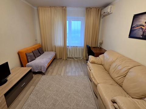 квартира за адресою Левка Лук'яненка вул. (Маршала Тимошенка), 15-Г