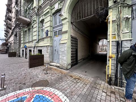 квартира за адресою Євгена Чикаленка вул. (Пушкінська), 5