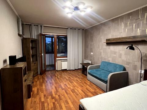 квартира за адресою Срібнокільська вул., 14