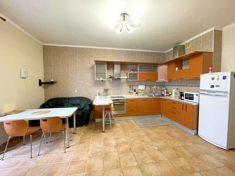 квартира за адресою Євгена Коновальця вул. (Щорса), 36-Б