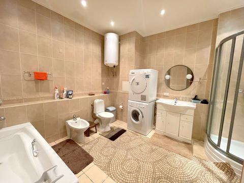 квартира за адресою Євгена Коновальця вул. (Щорса), 36-Б