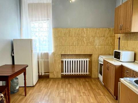 квартира за адресою Катерини Білокур вул., 4