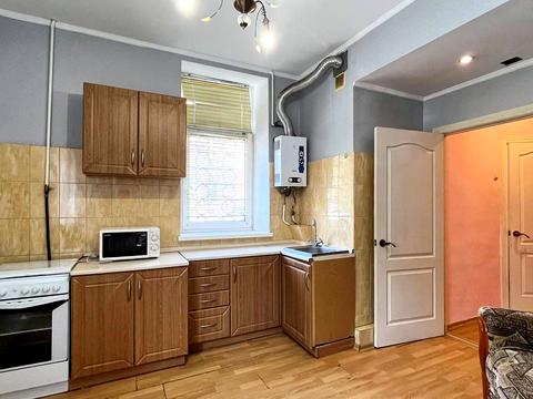 квартира за адресою Катерини Білокур вул., 4