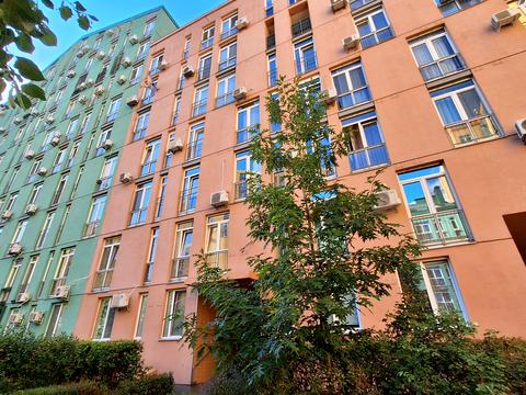 квартира за адресою Регенераторна вул., 4 к7