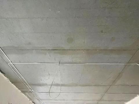 комерційна за адресою Академіка Сахарова вул., (Будинок 1)