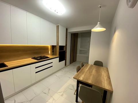 квартира за адресою Євгена Рихліка вул. (5-й Щорса), 13 к1