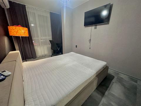 квартира за адресою Дніпровська набережна вул., 17-К