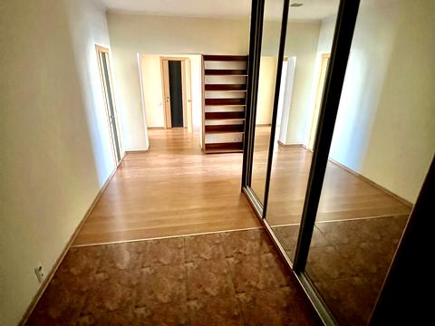 квартира за адресою Паркова вул., 48