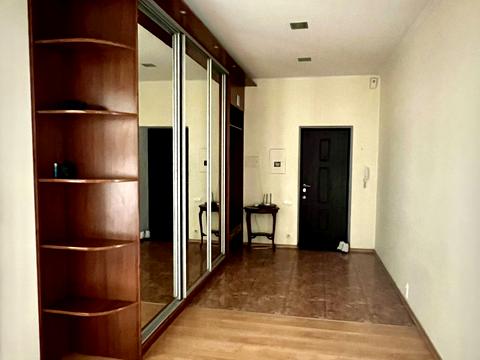 квартира за адресою Паркова вул., 48