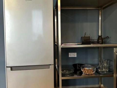 квартира за адресою Дніпровська набережна вул., 18-Б