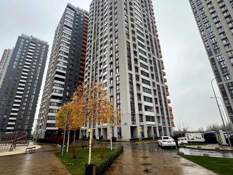 квартира за адресою Дніпровська набережна вул., 18-Б