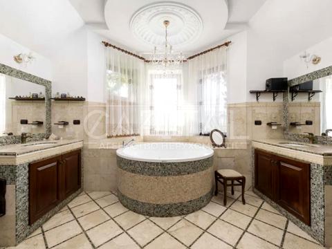 дом по адресу Молодіжна