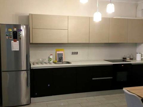 квартира за адресою Київ, Драгоманова вул., 2