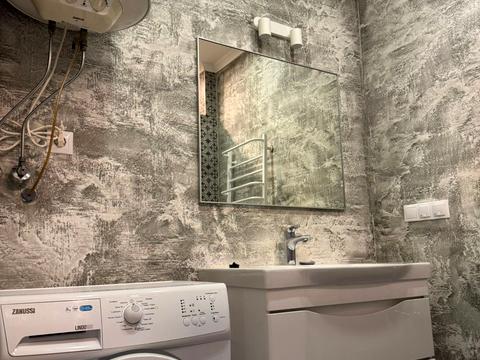 квартира за адресою Патріарха Мстислава Скрипника вул., 48-А