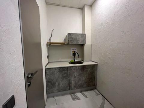 коммерческая по адресу Евгения Коновальца ул. (Щорса), 34-А