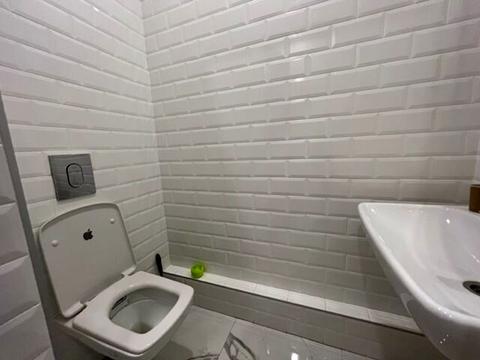 коммерческая по адресу Евгения Коновальца ул. (Щорса), 34-А