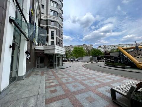 коммерческая по адресу Евгения Коновальца ул. (Щорса), 34-А