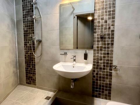 квартира за адресою Нижній Вал вул., 27-29